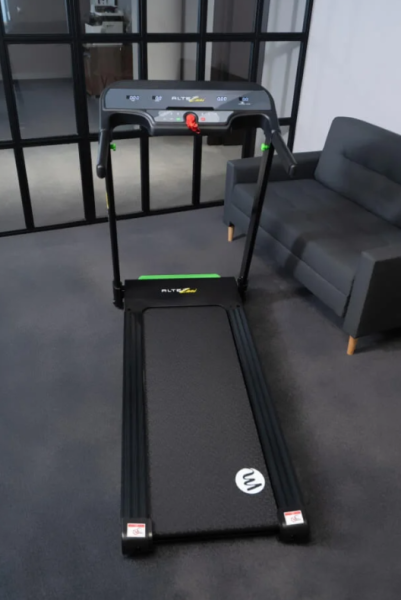 Электрическая беговая дорожка ALF 1500  Altezani